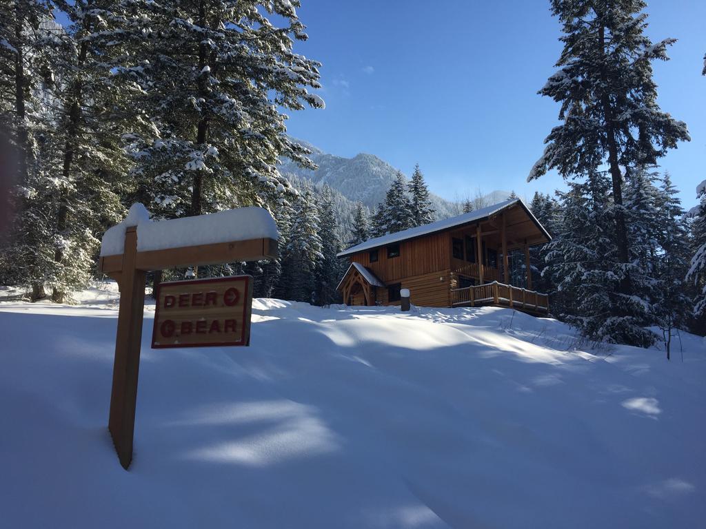 Mount 7 Lodges Golden Exterior foto