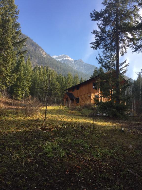 Mount 7 Lodges Golden Exterior foto