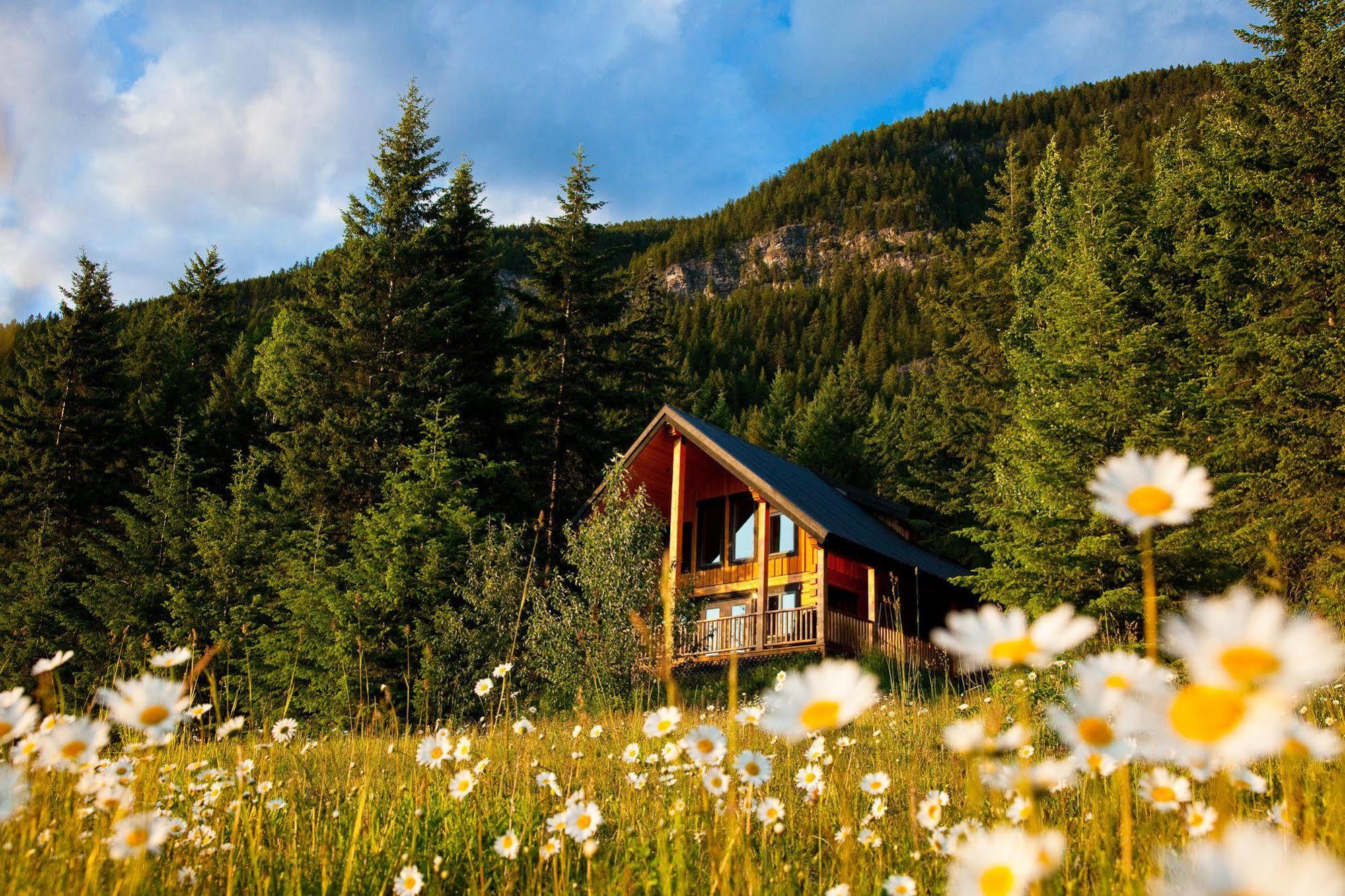 Mount 7 Lodges Golden Exterior foto